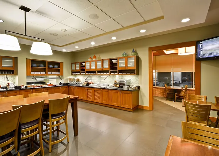 Hyatt Place Chicago/Naperville/Warrenville